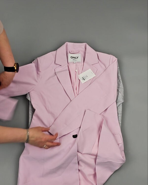 Фотография  467 - ONLY Summer mix 045#15 кг, ЛОТ №8516 оптом в Махачкале и Дагестане