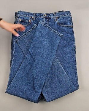 Фотография  452 - Джинсы LEVIS муж #6,2 кг, ЛОТ №8758 оптом в Махачкале и Дагестане