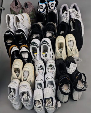 Купить Кроссовки Reebok#23 шт, ЛОТ №8895 оптом в Махачкале и Дагестане