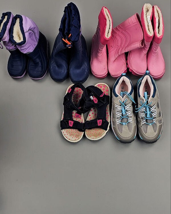 Фотография  834 - Обувь детская Summer Autlet#6 кг, ЛОТ № ВК0128 оптом в Махачкале и Дагестане