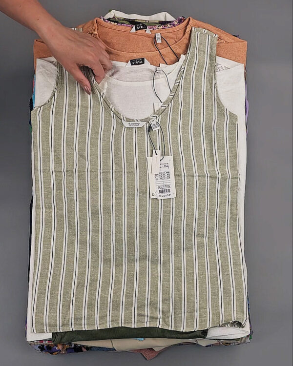 Фотография  425 - B.YOUNG Summer mix 045#17 кг, ЛОТ №8918 оптом в Махачкале и Дагестане