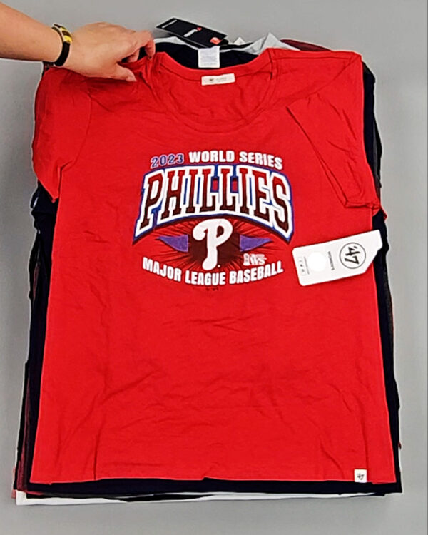 Фотография  945 - Футболки СТОК CAN 084#5 кг, ЛОТ №8997 оптом в Махачкале и Дагестане