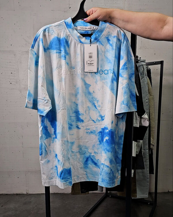 Фотография  129 - LACOSTE, CALVIN KLEIN, TOMMY HILFIGER, GUESS + 075#20 шт, ЛОТ №9072 оптом в Махачкале и Дагестане