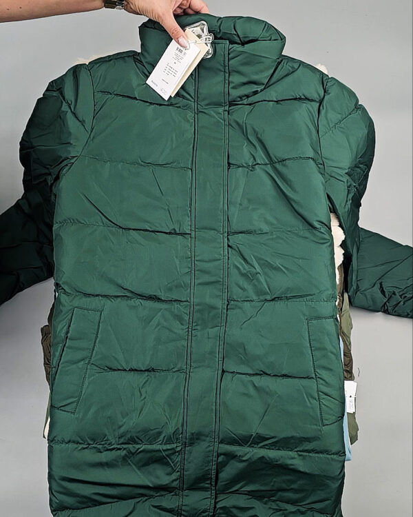 Фотография  994 - Верхняя одежда VILA 104#10 кг, ЛОТ СТ-9320 оптом в Махачкале и Дагестане