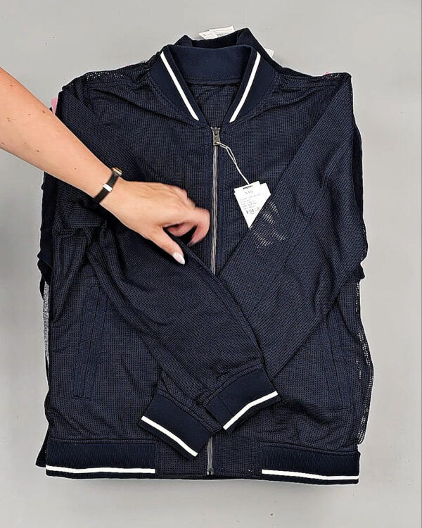 Фотография  130 - Толстовки Корея 085#7,4 кг, ЛОТ СТ-9235 оптом в Махачкале и Дагестане