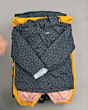 Фотография  278 - Верхняя одежда TCM kids зима 104#5 кг, ЛОТ СТ-9334 оптом в Махачкале и Дагестане