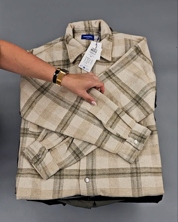 Фотография  266 - Мужской зимний микс JACK JONES, 20 кг, ЛОТ № СТ-9266 оптом в Махачкале и Дагестане