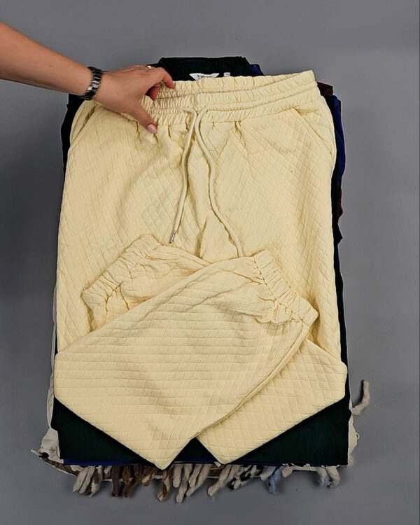 Фотография  684 - B.YOUNG Winter mix 104#15 кг, ЛОТ СТ-9196 оптом в Махачкале и Дагестане