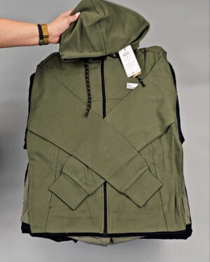 Фотография  753 - Мужской зимний микс JACK JONES, 20 кг, ЛОТ № СТ-9266 оптом в Махачкале и Дагестане