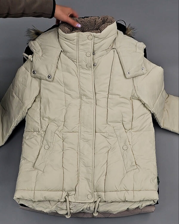 Фотография  442 - Верхняя одежда женская CAN 104#15 кг, ЛОТ СТ-9350 оптом в Махачкале и Дагестане