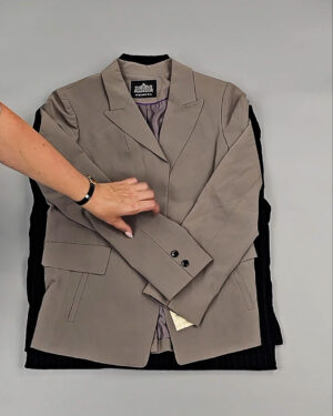 Фотография  548 - Жакеты Корея 085#10 кг, ЛОТ № СТ-9240 оптом в Махачкале и Дагестане