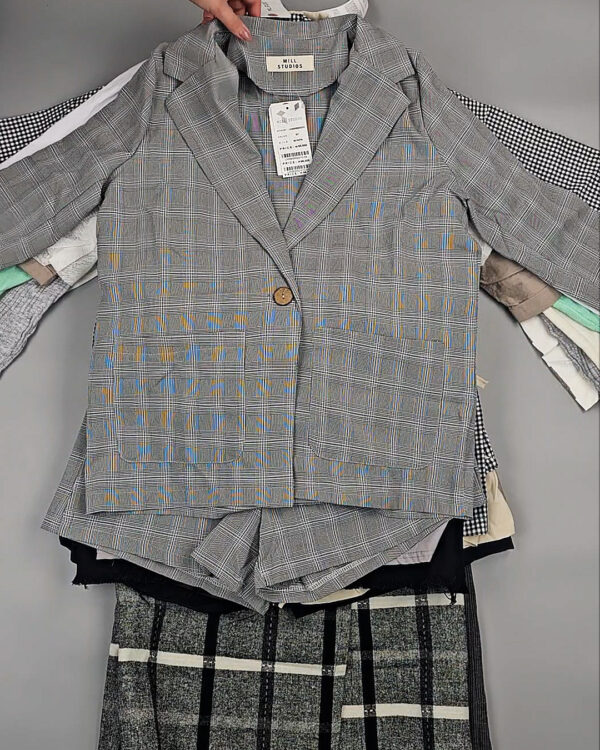 Фотография  273 - Комплекты жен Корея 085#5 кг, ЛОТ СТ-9572 оптом в Махачкале и Дагестане