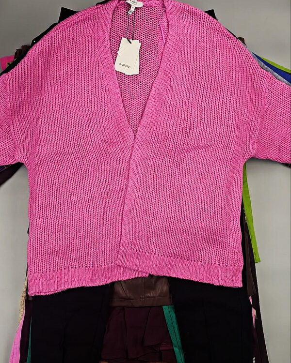 Фотография  692 - B.YOUNG Winter mix 104#15 кг, ЛОТ СТ-9597 оптом в Махачкале и Дагестане