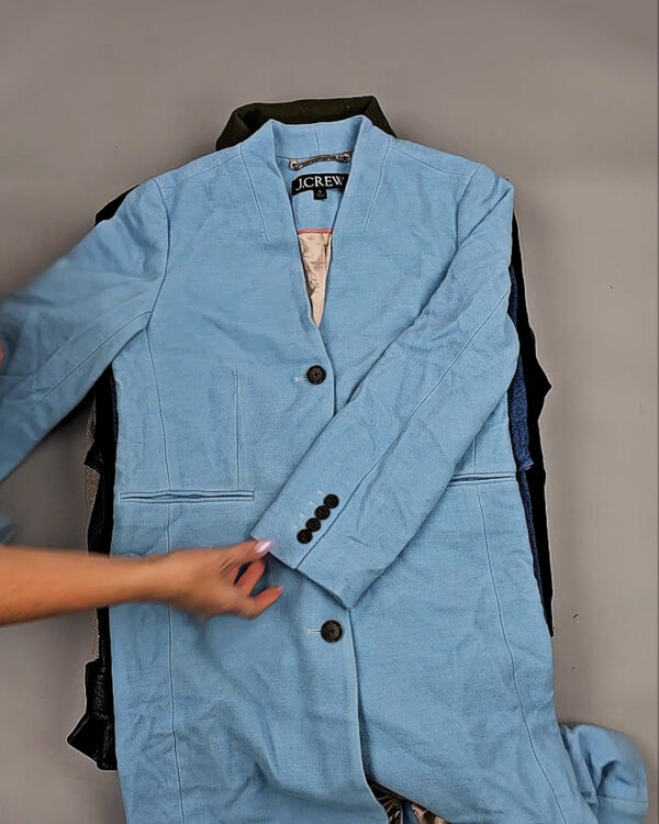 Фотография  923 - Ветровки женские CAN 104#11,5 кг, ЛОТ СТ-9402 оптом в Махачкале и Дагестане