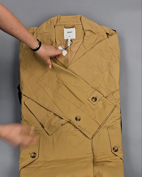 Фотография  146 - Ветровки Bestseller+DK 035#10 кг, ЛОТ СТ-9398 оптом в Махачкале и Дагестане