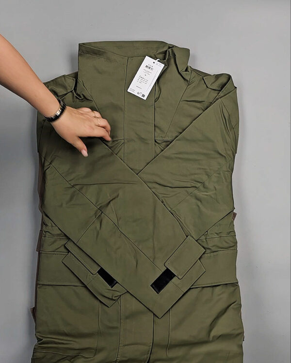 Фотография  422 - Ветровки Bestseller 045#10 кг, ЛОТ СТ-9410 оптом в Махачкале и Дагестане