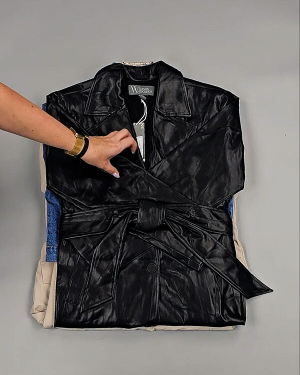 Фотография  471 - Ветровки женские CAN 104#12,4 кг, ЛОТ СТ-9403 оптом в Махачкале и Дагестане