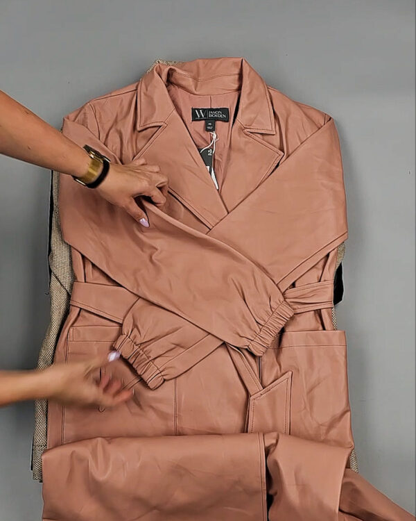 Фотография  528 - Ветровки женские CAN 104#11,5 кг, ЛОТ СТ-9401 оптом в Махачкале и Дагестане