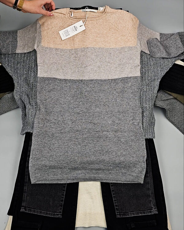 Фотография  850 - Bestseller Winter mix 104#15 кг, ЛОТ № СТ-9526 оптом в Махачкале и Дагестане