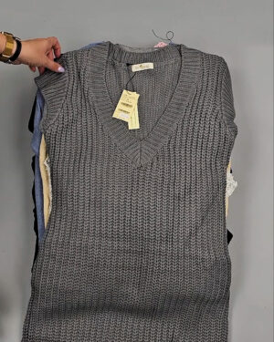 Фотография  844 - Джемпера Корея 085#7 кг, ЛОТ СТ-9415 оптом в Махачкале и Дагестане