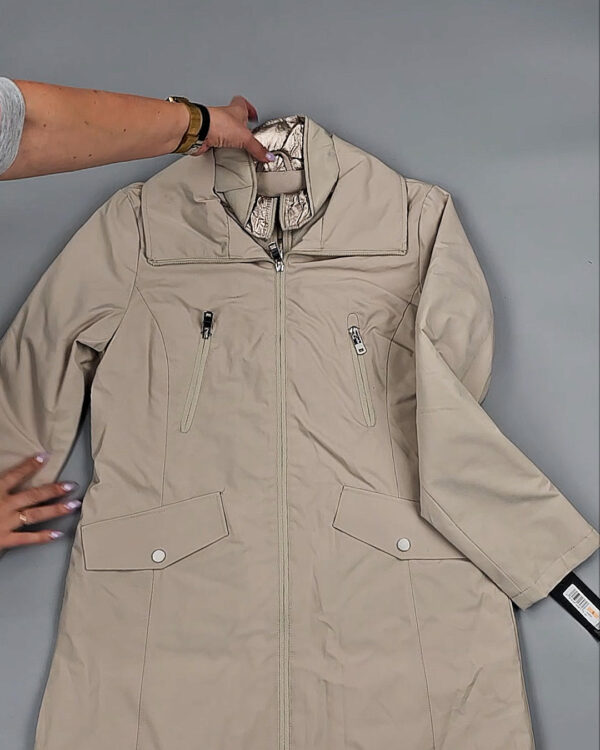 Фотография  719 - Ветровки женские CAN 104#12,4 кг, ЛОТ СТ-9403 оптом в Махачкале и Дагестане