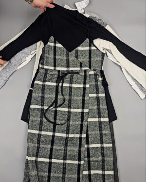 Фотография  190 - Комплекты жен Корея 085#5 кг, ЛОТ СТ-9572 оптом в Махачкале и Дагестане