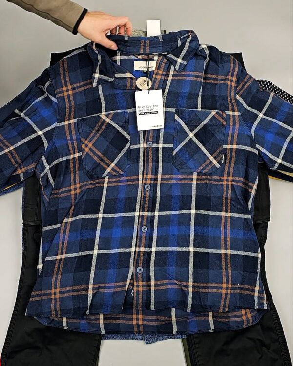 Фотография  573 - Мужской зимний микс Blend He, 20 кг, ЛОТ № СТ-9522 оптом в Махачкале и Дагестане