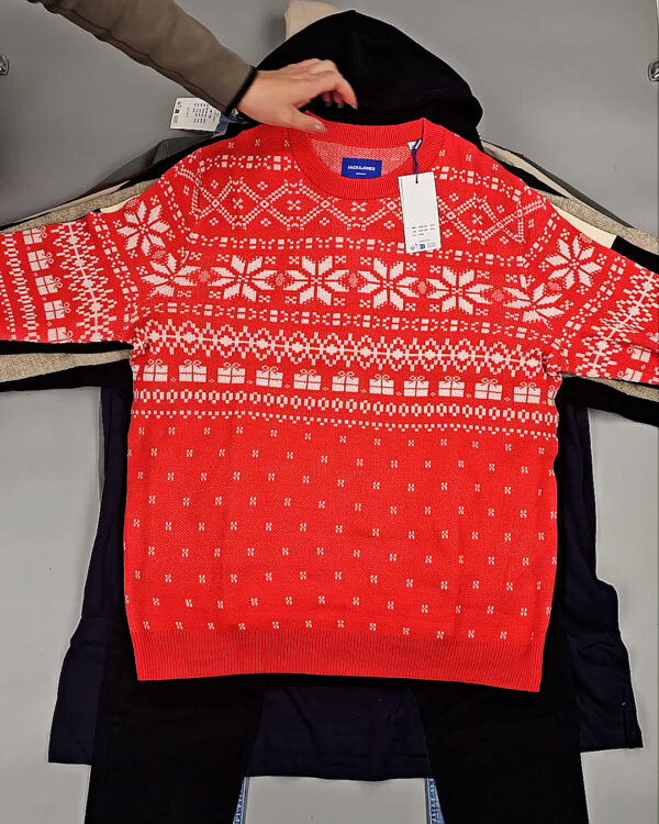 Фотография  926 - Мужской зимний микс JACK JONES, 20 кг, ЛОТ № СТ-9533 оптом в Махачкале и Дагестане