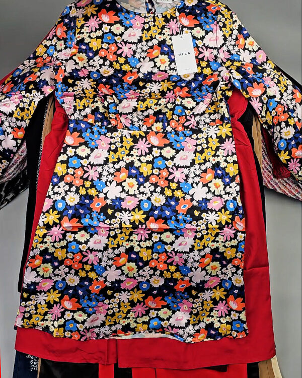 Фотография  101 - VILA Winter MIX 064#15 кг, ЛОТ СТ-9815 оптом в Махачкале и Дагестане