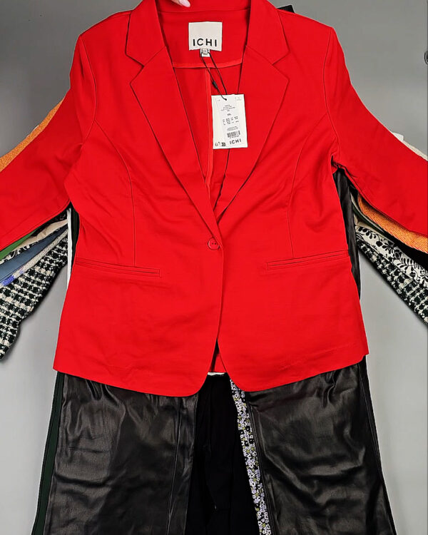 Фотография  551 - DK+Bestseller 085#16 кг, ЛОТ СТ-9953 оптом в Махачкале и Дагестане