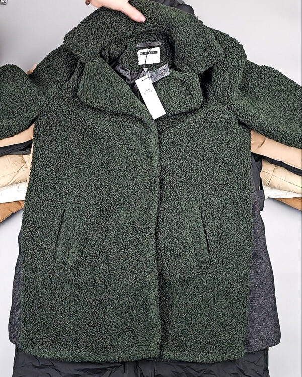 Фотография  541 - Верхняя одежда BESTSELLER Дания#11,35 кг, ЛОТ СТ-9706 оптом в Махачкале и Дагестане