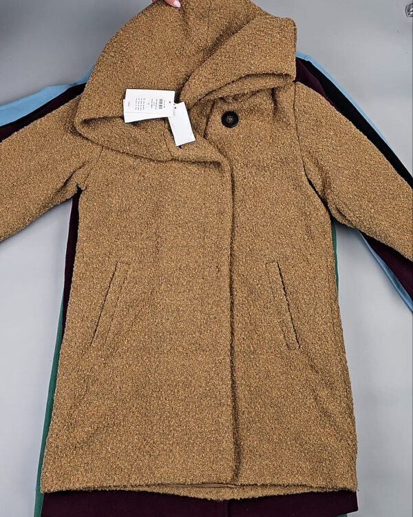 Фотография  354 - Пальто Bestseller 045#10 кг оптом в Махачкале и Дагестане