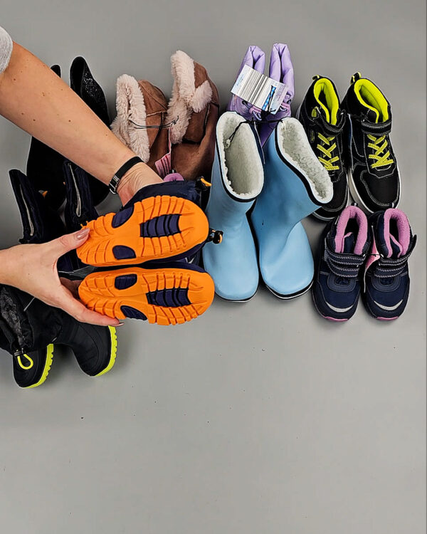 Фотография  436 - Обувь СТОК дети зима 065#6,4 кг, ЛОТ СТ-9662 оптом в Махачкале и Дагестане