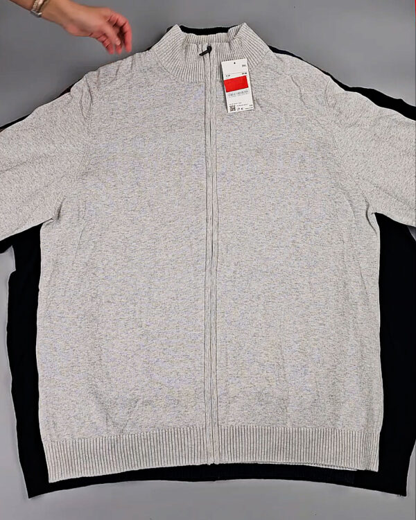 Фотография  891 - Джемпера мужские C&A 025#7,6 кг, ЛОТ СТ-10006 оптом в Махачкале и Дагестане