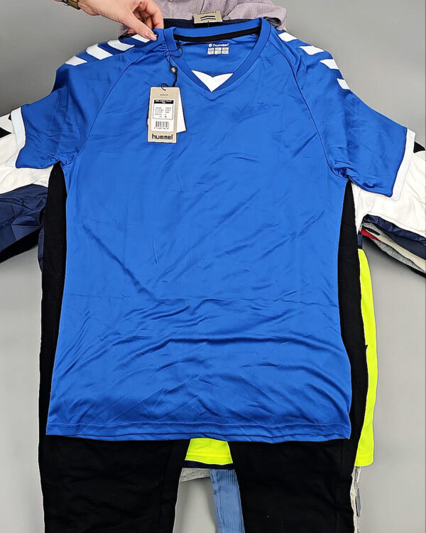 Фотография  917 - HUMMEL mix 50 AF23#19 кг, ЛОТ СТ-9641 оптом в Махачкале и Дагестане