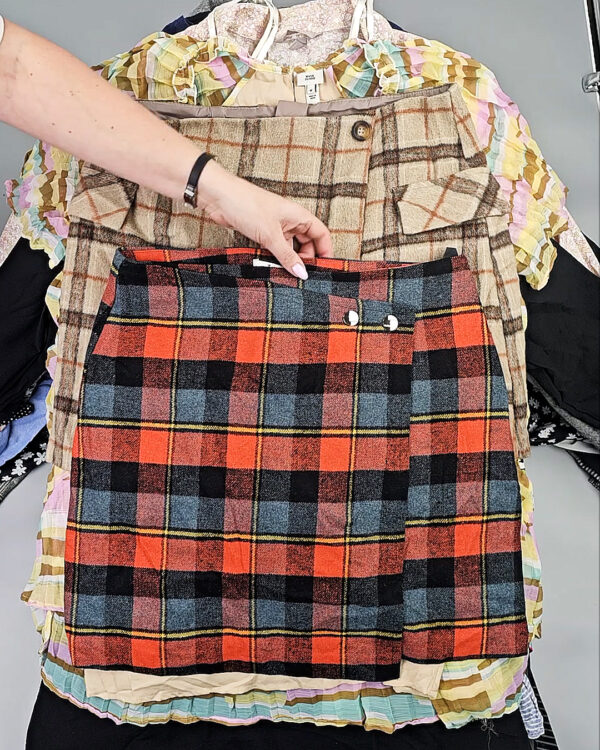 Фотография  206 - Cream Шотландия mix БМ#70 кг, ЛОТ СХ-0202 оптом в Махачкале и Дагестане