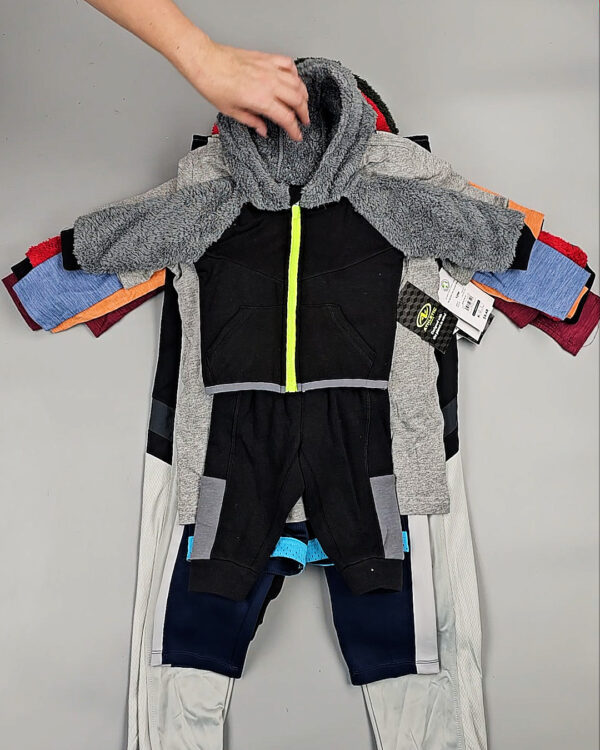 Фотография  123 - Спортивные костюмы дети CAN#6 кг, ЛОТ СТ-9739 оптом в Махачкале и Дагестане