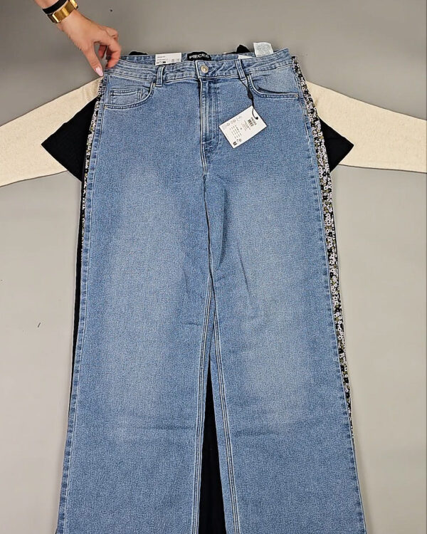 Фотография  249 - DK+Bestseller 085#16 кг, ЛОТ СТ-9952 оптом в Махачкале и Дагестане