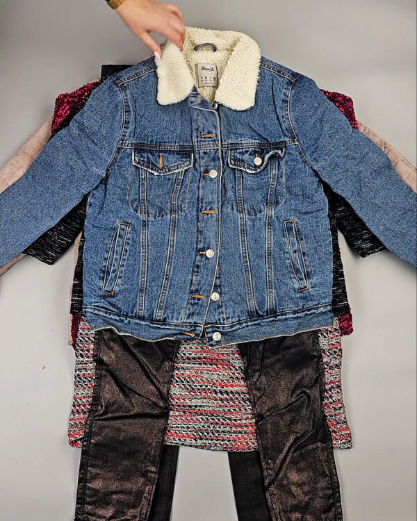 Фотография  245 - Женский микс зима (Winter mix)#20 кг, ЛОТ СХ-0205 оптом в Махачкале и Дагестане