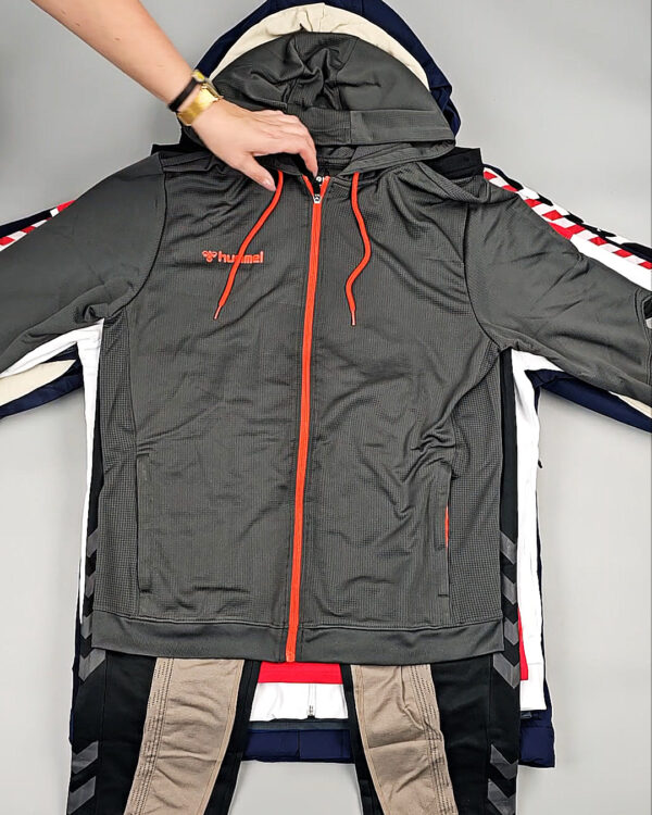 Фотография  905 - HUMMEL mix 50 AF23#19 кг, ЛОТ СТ-9644 оптом в Махачкале и Дагестане