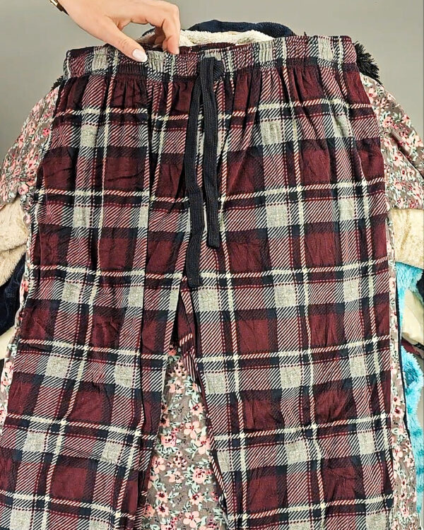 Фотография  936 - Халаты+пижамы флис Англия (SLEEPWEAR PREMIUM)#20 кг, ЛОТ СХ-0290 оптом в Махачкале и Дагестане