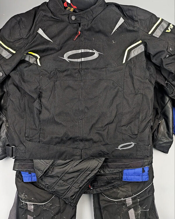 Фотография  546 - МОТО одежда mix БМ#20 кг, ЛОТ СХ-0278 оптом в Махачкале и Дагестане