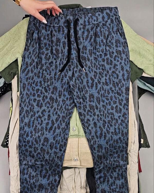 Фотография  817 - ДАНИЯ M/W mix#17 кг, ЛОТ СТ-10077 оптом в Махачкале и Дагестане